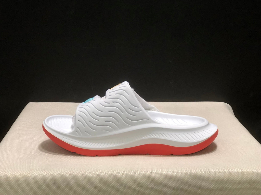 WTAPS x  HOKA ONE ONE ORA Luxe
